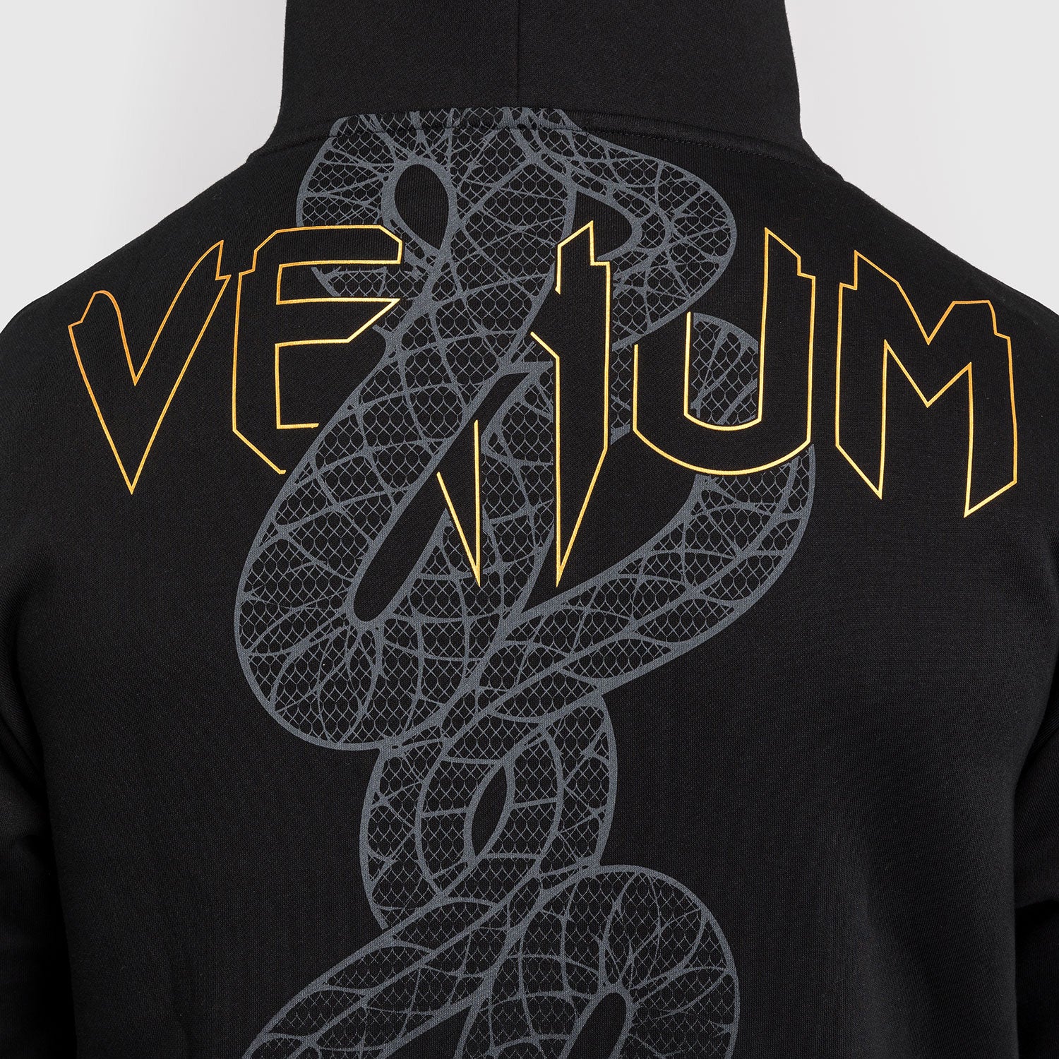 Bluza Venum Serpenti z kapturem Czarna  - Image 8