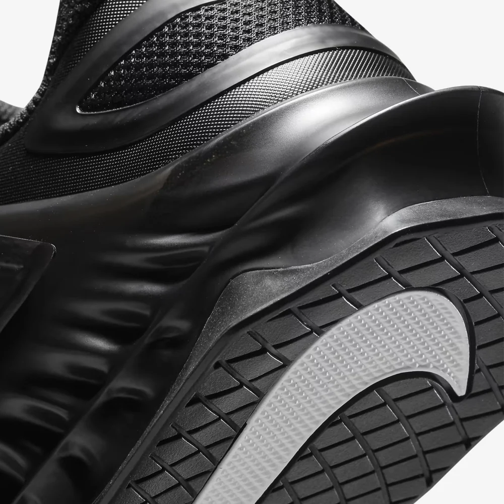 Buty treningowe Nike Savaleos Czarny-biały  - Image 8