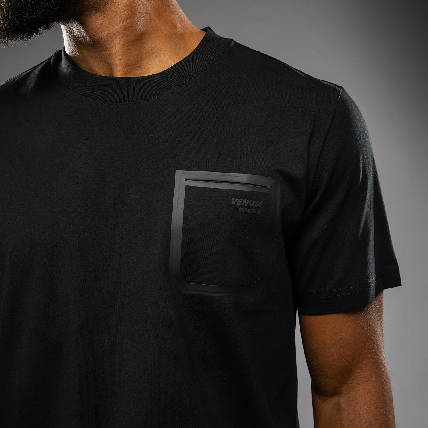 T-shirt Venum Fly Czarny  - Image 4