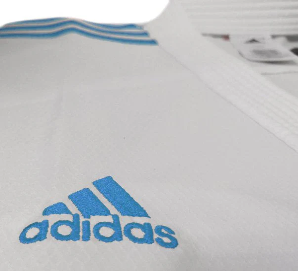 Karatega Adidas Kumite Adilight Primegreen WKF Niebieskie Paski - Image 3