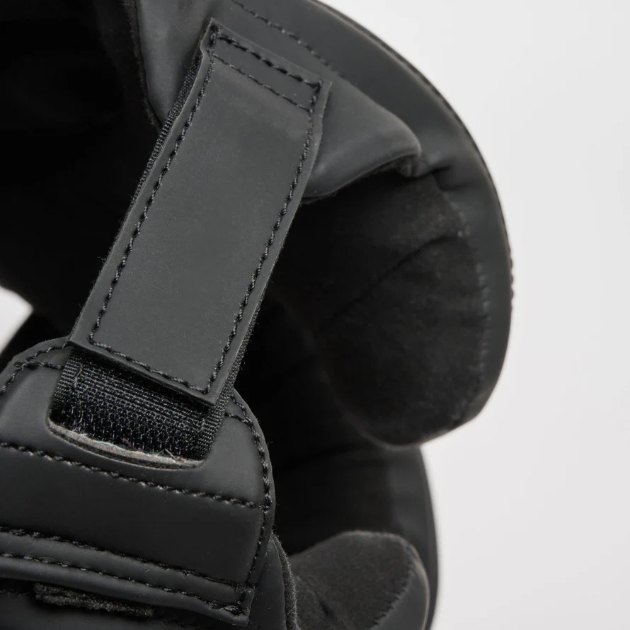 Kask Bokserski Leone Edizione Nera CS435 z osłoną policzków  - Image 7