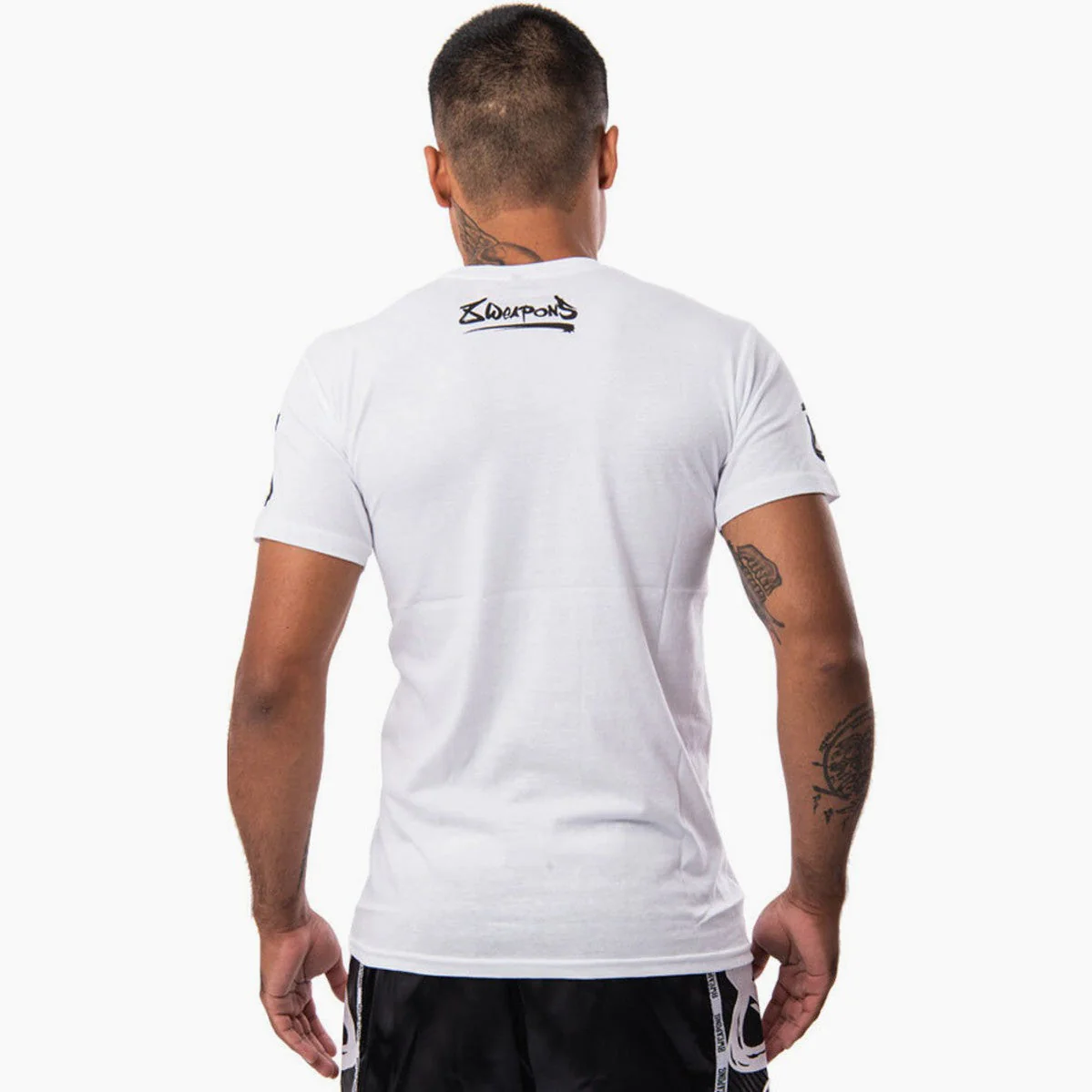 T-shirt 8 Weapons Sak Yant Tigers  - Image 4