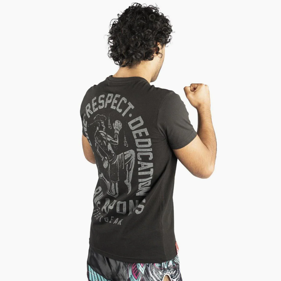T-shirt 8 Weapons Tombstone czarna  - Image 6