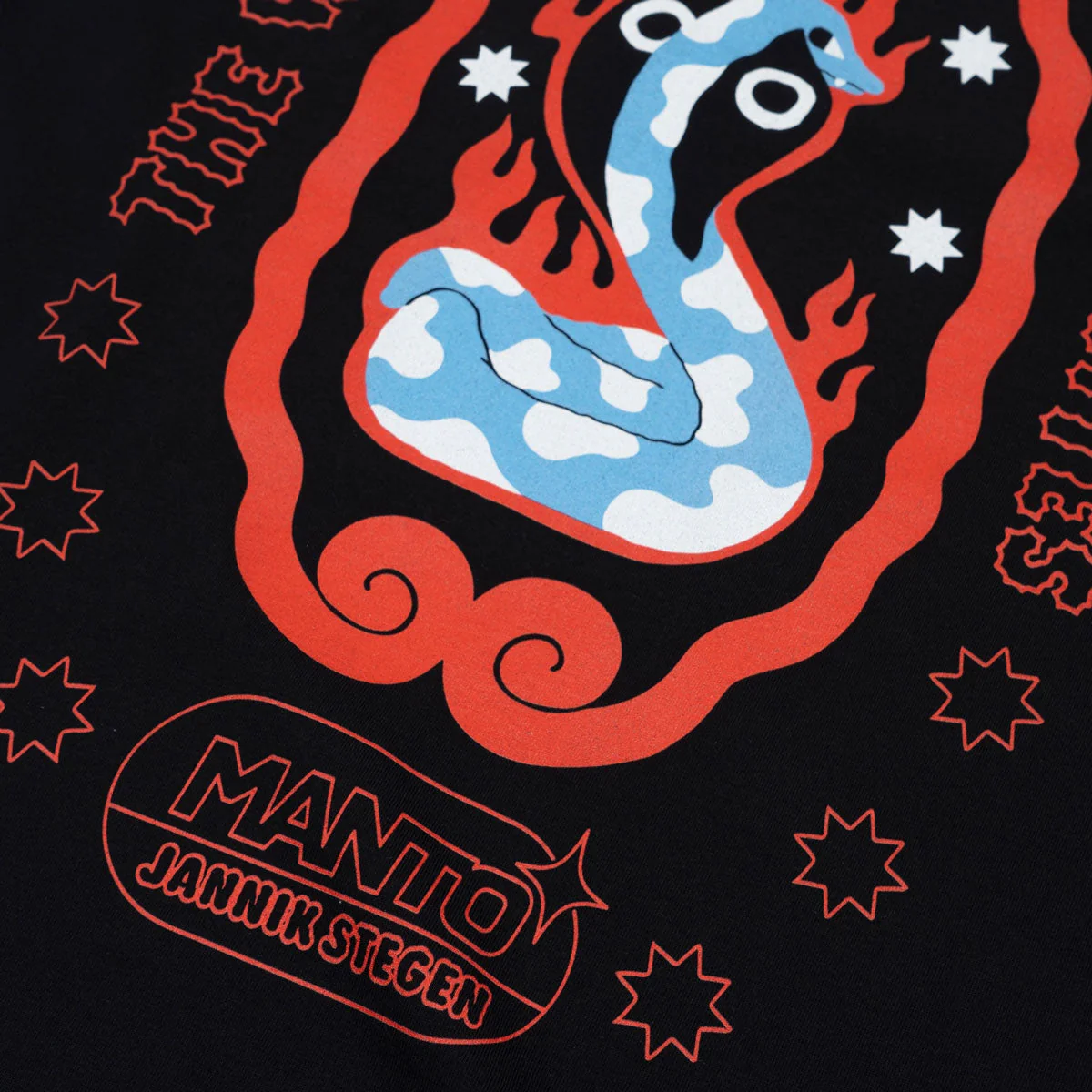 T-shirt Manto Cobra Czarna  - Image 4