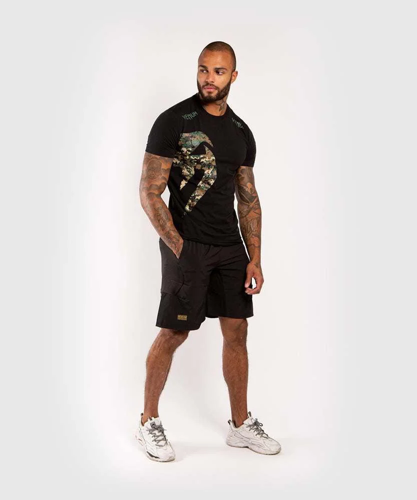 T-shirt Venum Oryginalna Giant  - Image 3