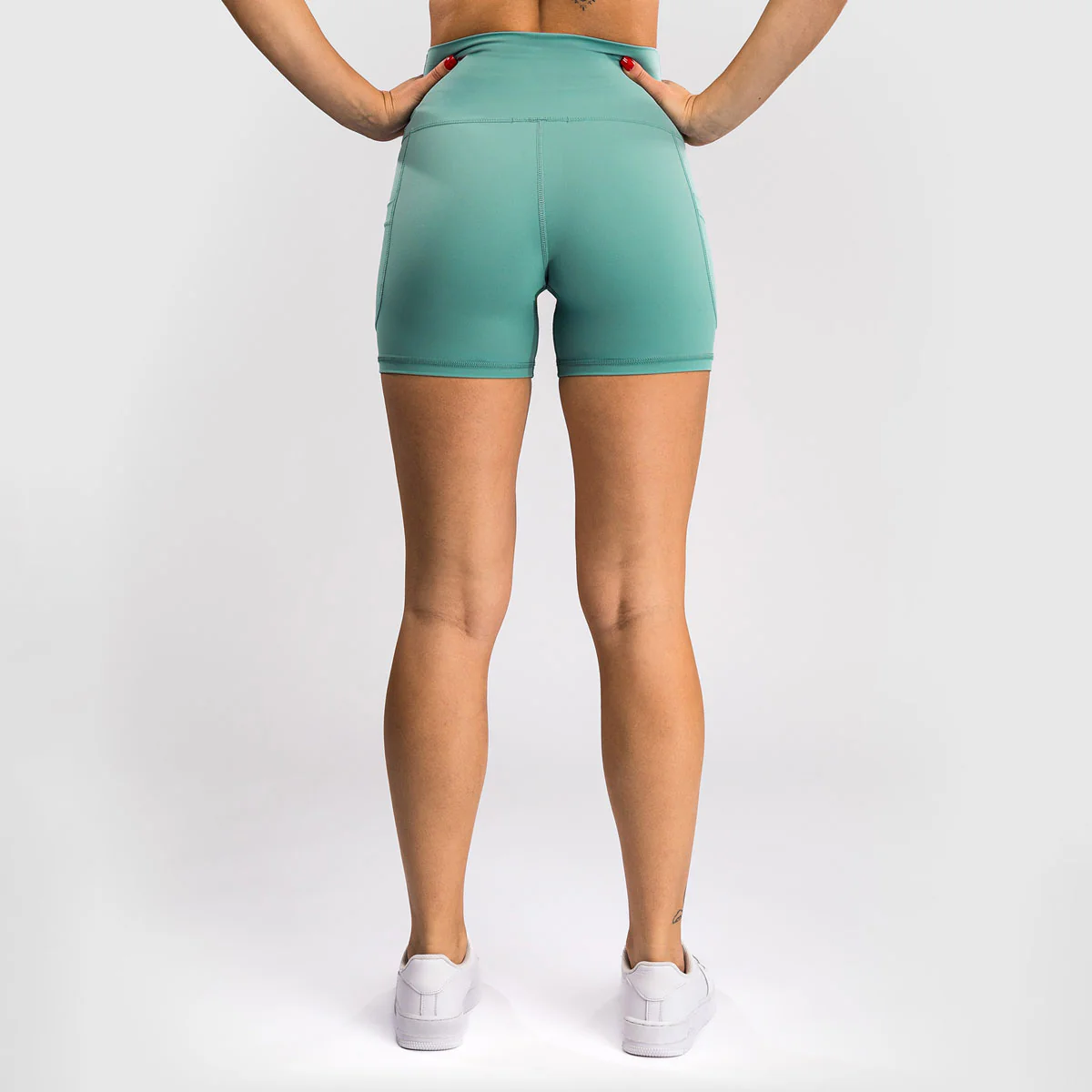 Krótkie legginsy Kobieta Venum Essential Zielona woda  - Image 2