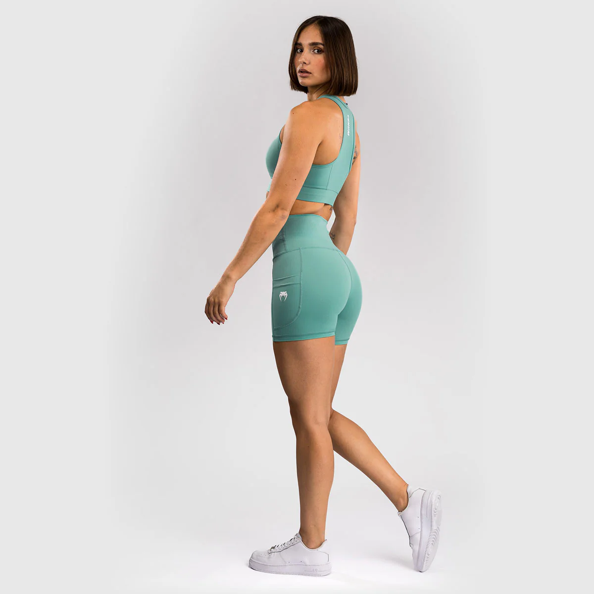 Krótkie legginsy Kobieta Venum Essential Zielona woda  - Image 4
