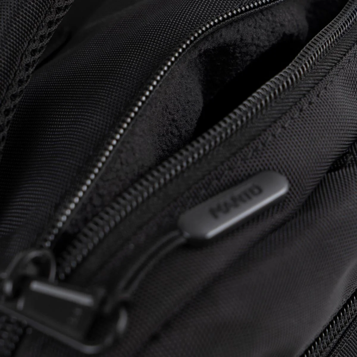 Plecak Manto SOCIETY Convertible XL Czarny  - Image 7