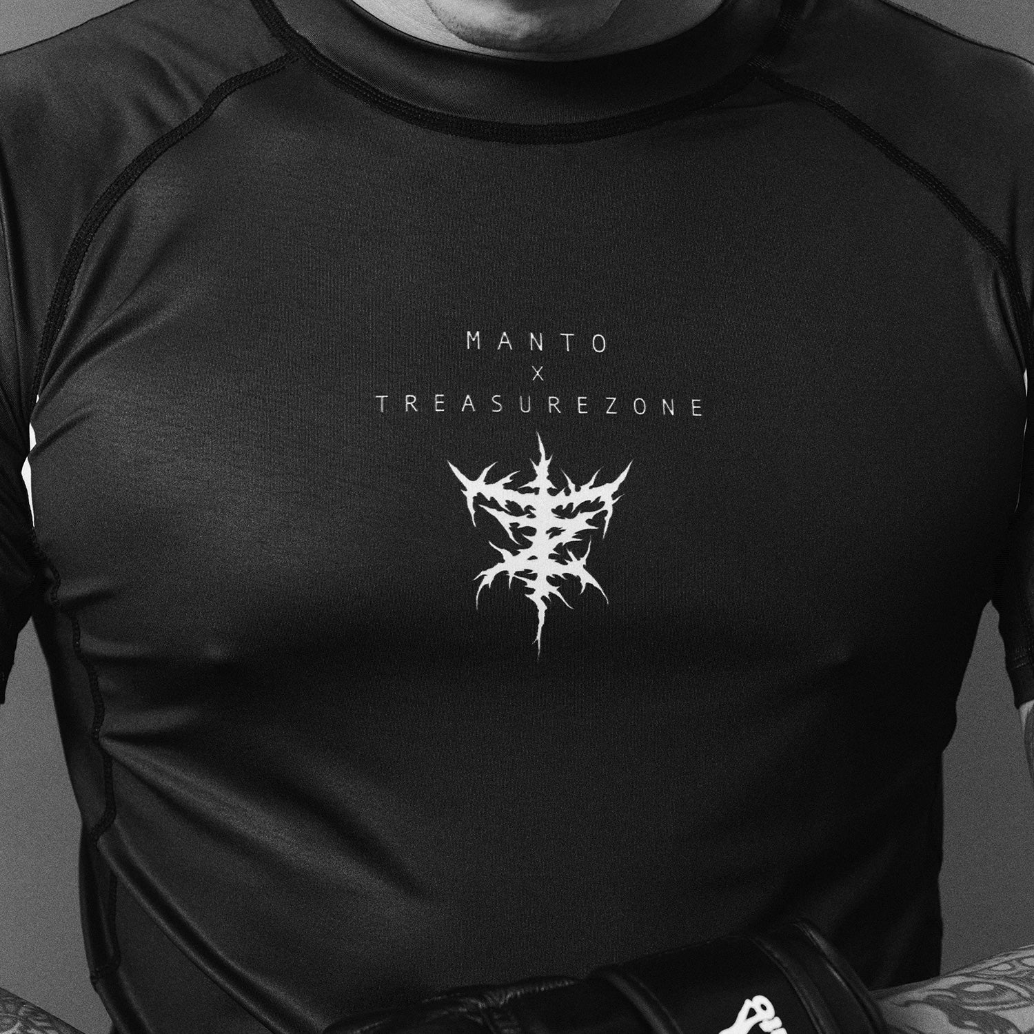 Rashguard Manto Treasure Zone czarny z krótkim rękawem  - Image 4
