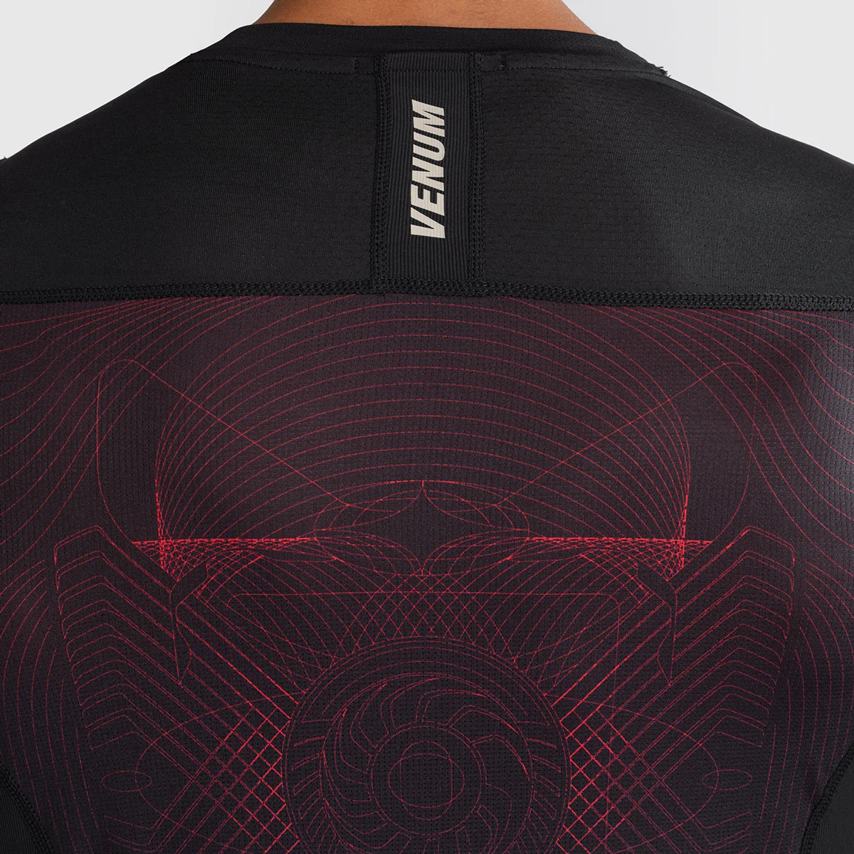 Rashguard Venum G-Fit Air długi rękaw Czarny-czerwony  - Image 4