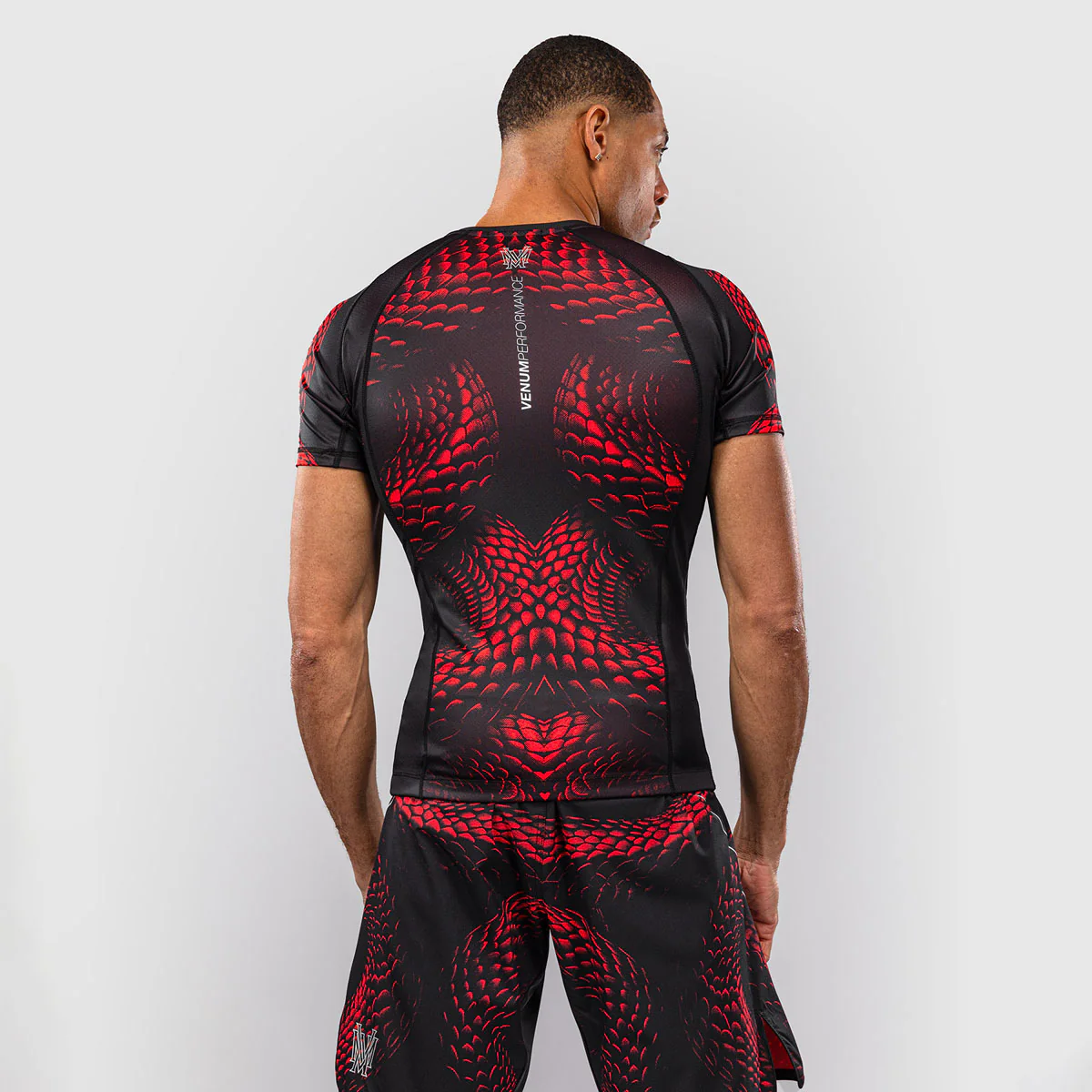 Rashguard Venum Matupa krótki rękaw Czarny-czerwony  - Image 4