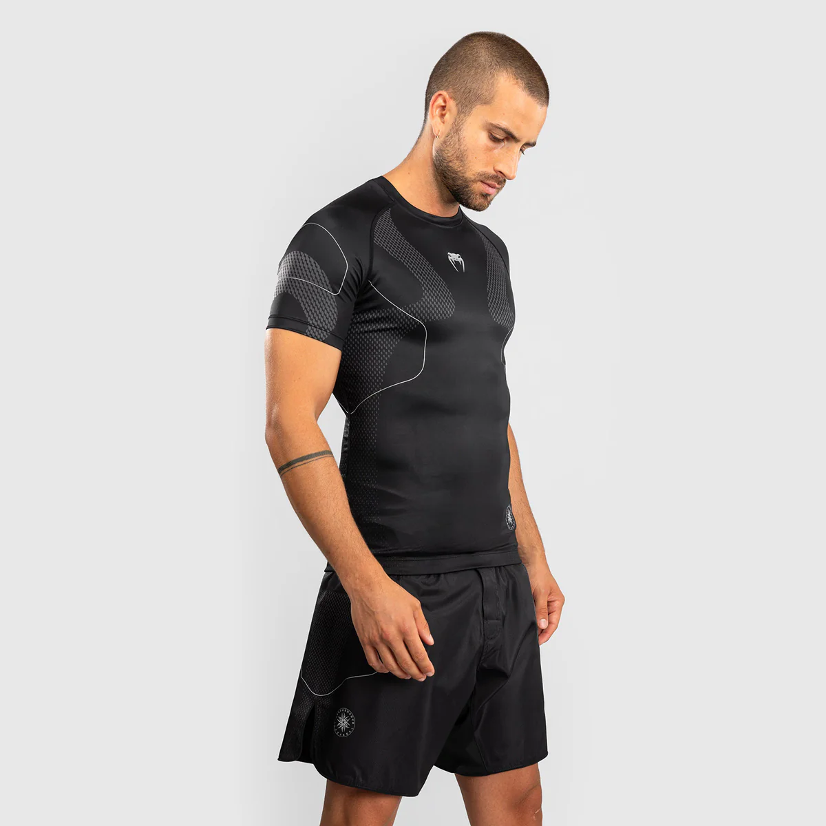 Rashguard Venum Nexus krótki rękaw  - Image 2