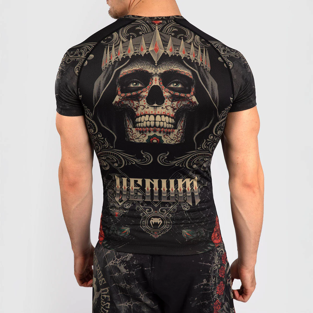 Rashguard Venum Santa Muerte 5.0 krótki rękaw Czarny-Złoty  - Image 4