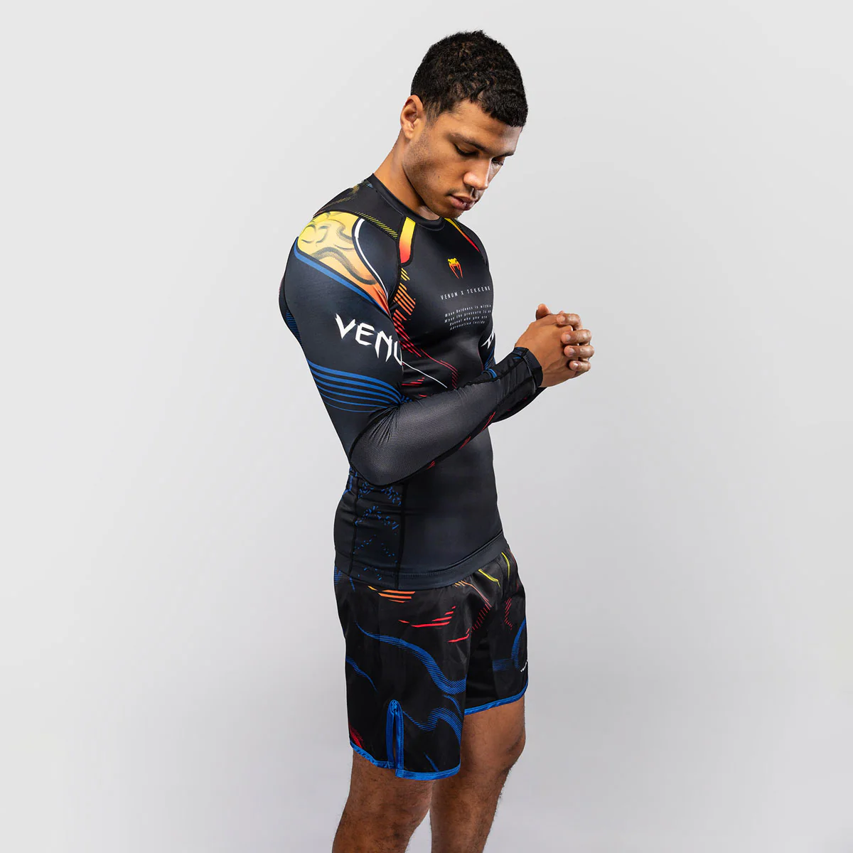 Rashguard Venum Tekken 8 Yoshimitsu długi rękaw czarno-pomarańczowy  - Image 3