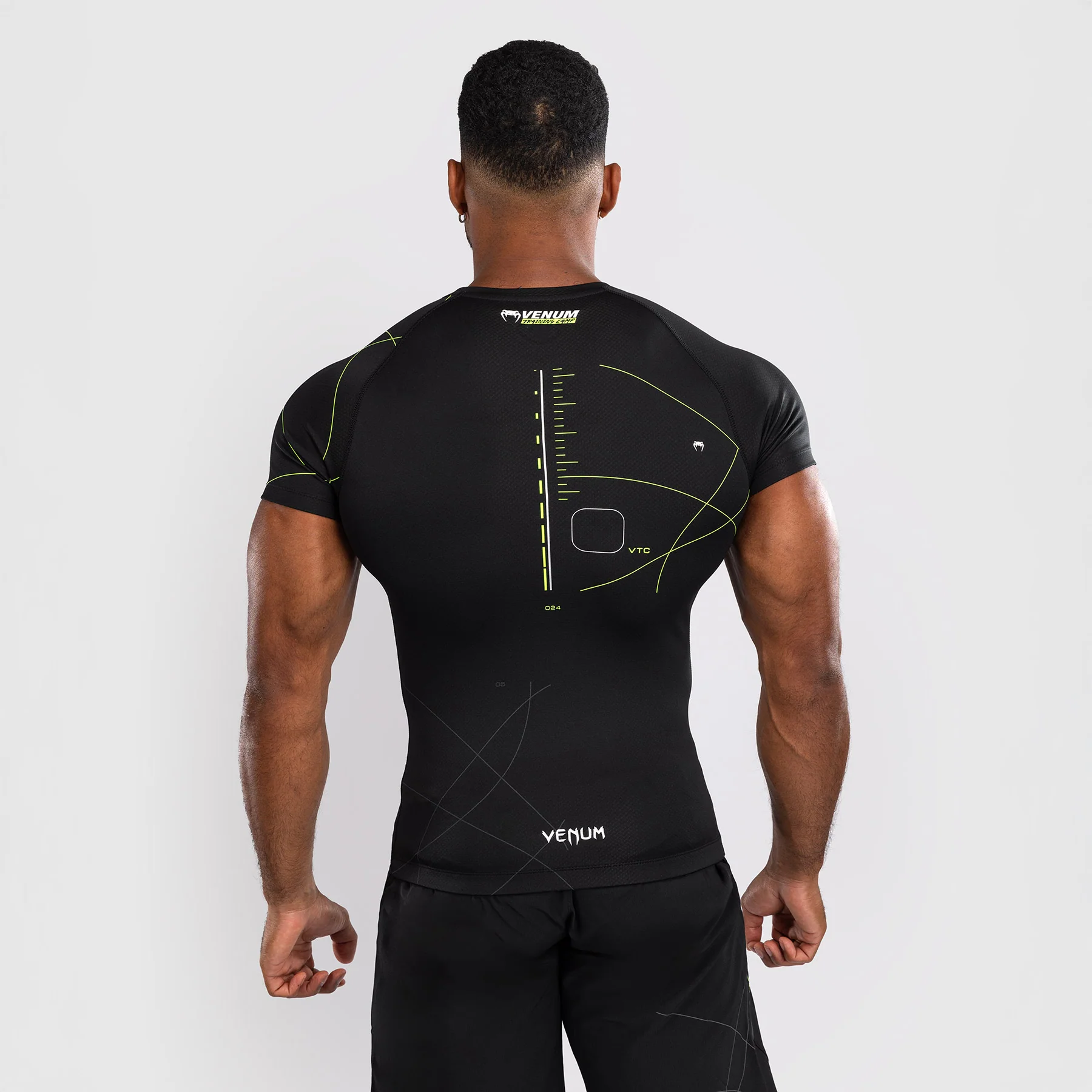 Rashguard Venum Training Camp 4.0 krótki rękaw  - Image 4