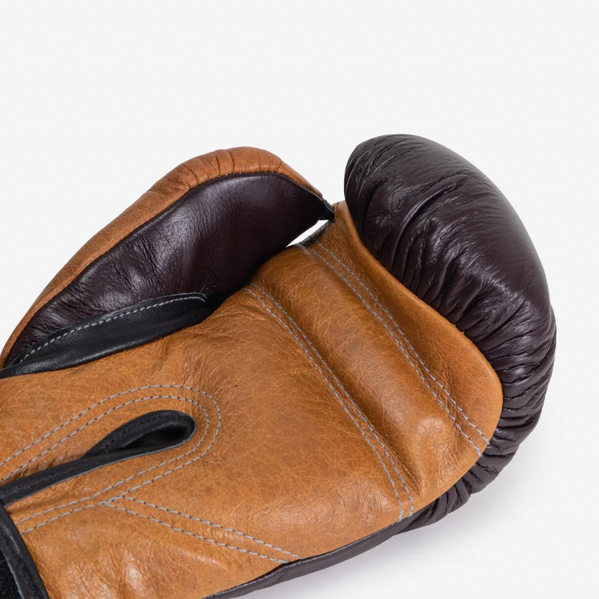 Rękawice bokserskie Di Nardo z Rzep 12 Oz Burgund-cognac-vintage  - Image 9