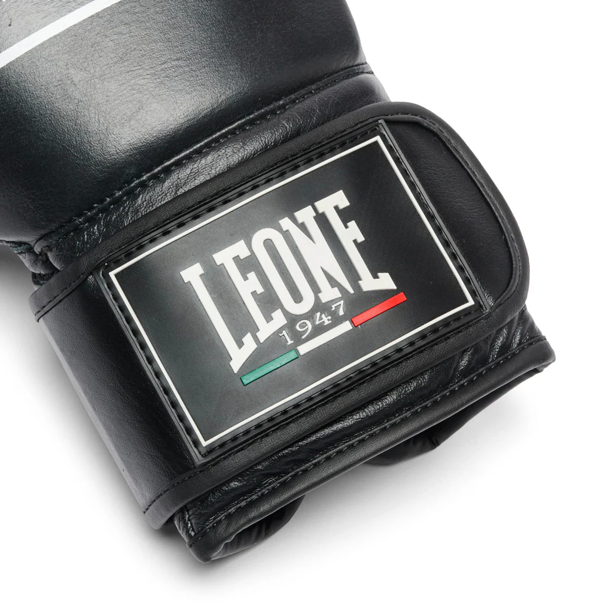 Rękawice bokserskie Leone Shock Pro GN057 Czarny  - Image 5