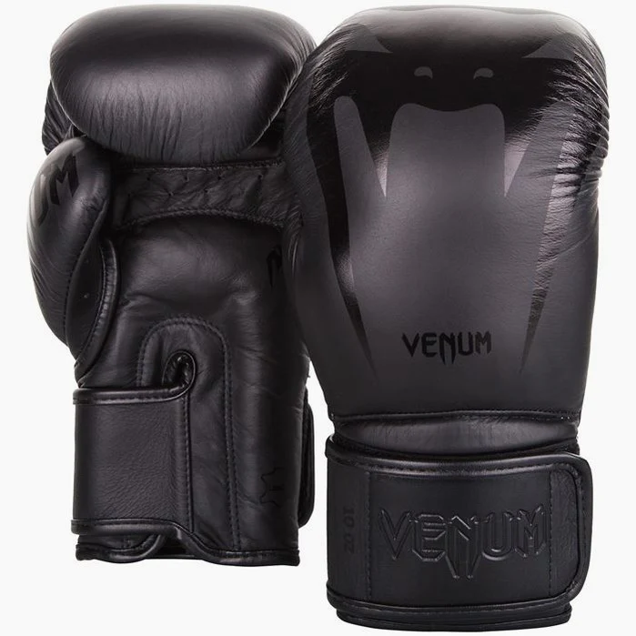 Rękawice bokserskie Venum Giant 3.0  - Image 10
