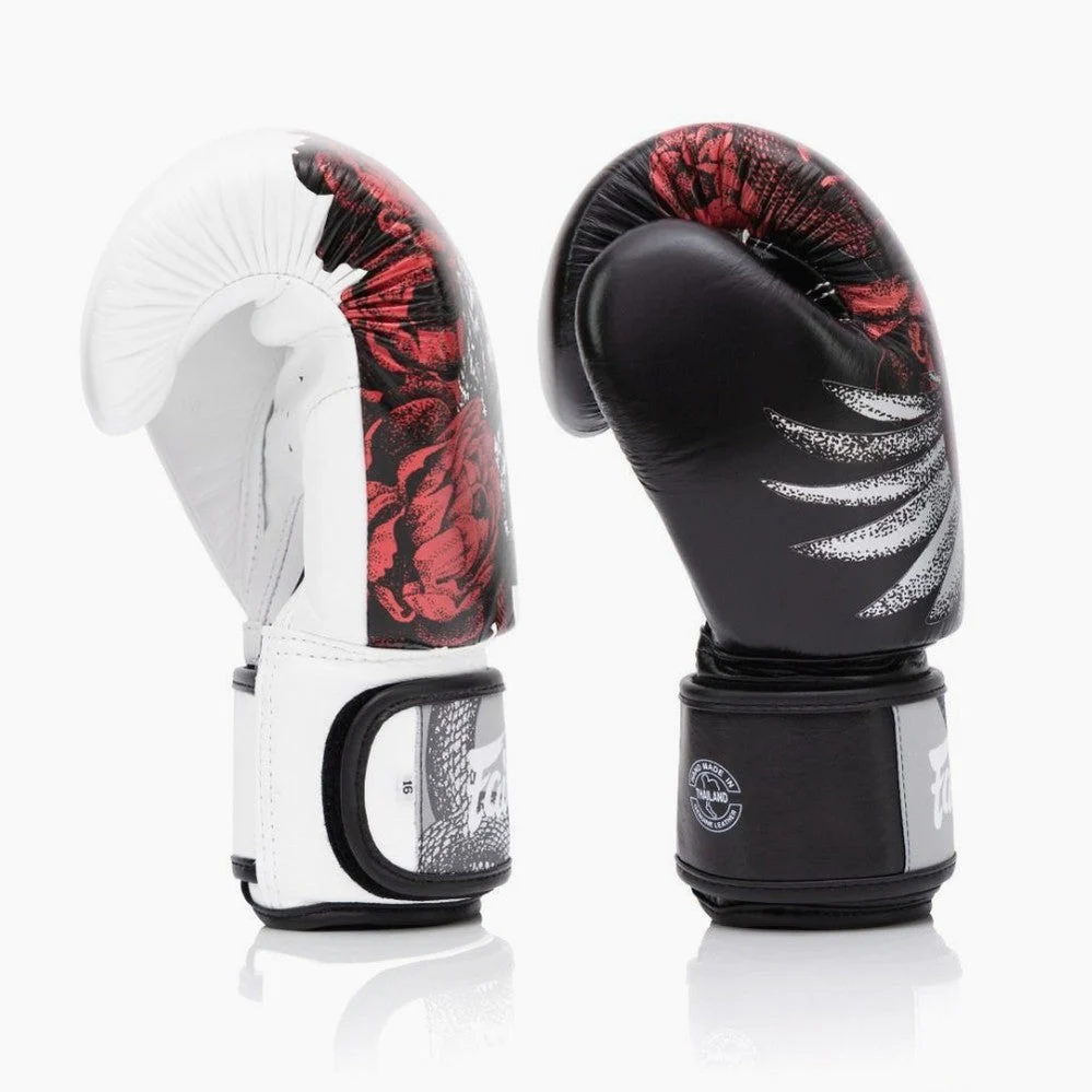 Rękawice do Muay Thai Fairtex BGV24 The Beauty of Survival z drewnianym pudełkiem  - Image 4