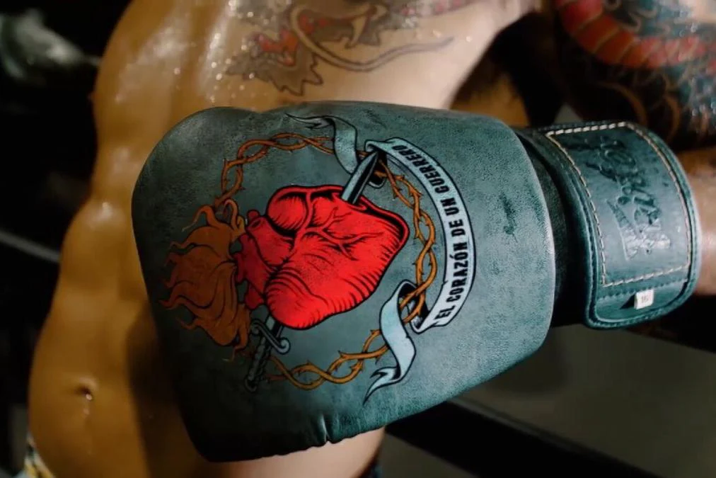 Rękawice do Muay Thai Fairtex The Heart of Warrior  - Image 7