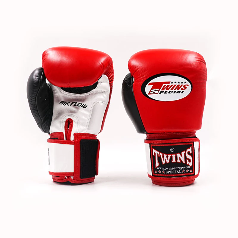 Rękawice do Muay Thai Twins Special BGVL 3 AIR  - Image 2