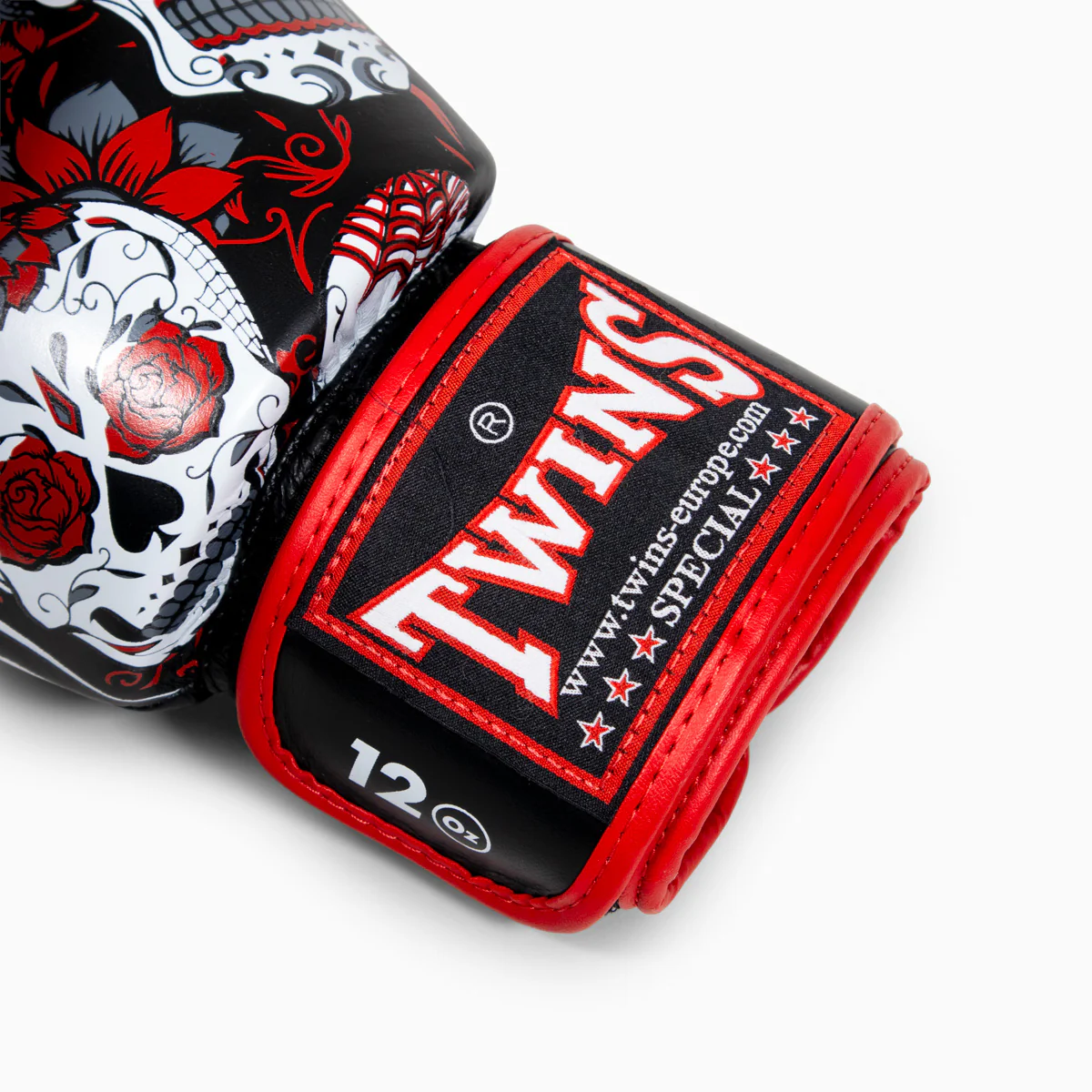 Rękawice do Muay Thai Twins Special FBGVL 3 Skull Czerwony  - Image 8