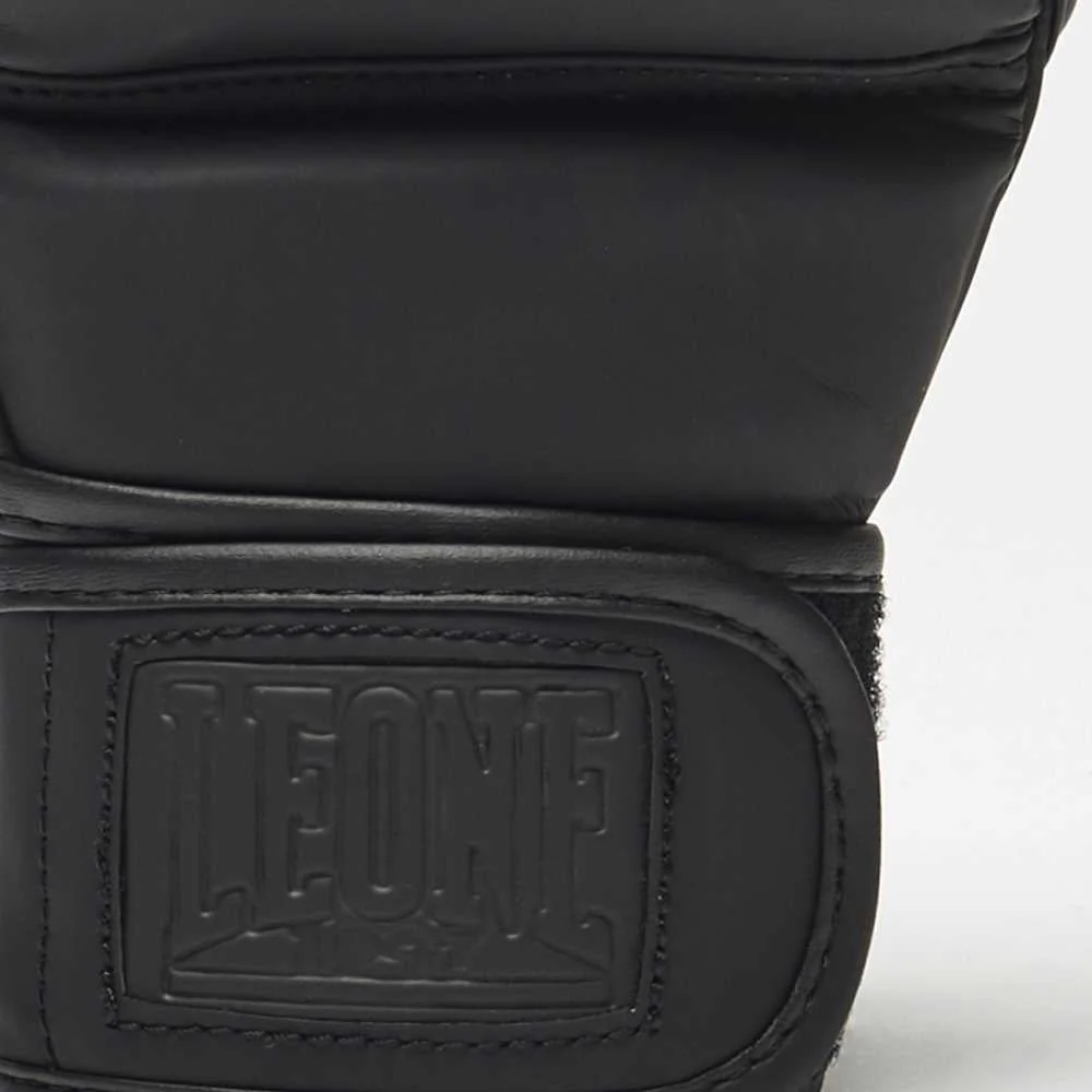 Rękawice MMA Leone Black Edition GP121 7 oz  - Image 6