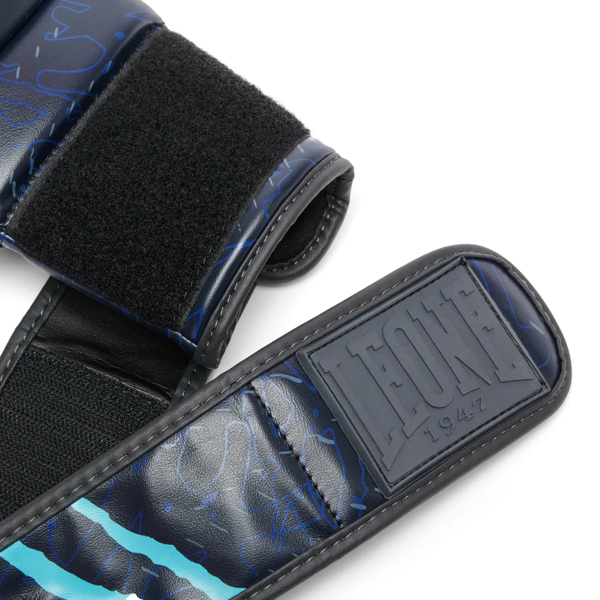 Rękawice MMA Leone Primal Instinct Trening GP116 z niebieskim kciukiem  - Image 6