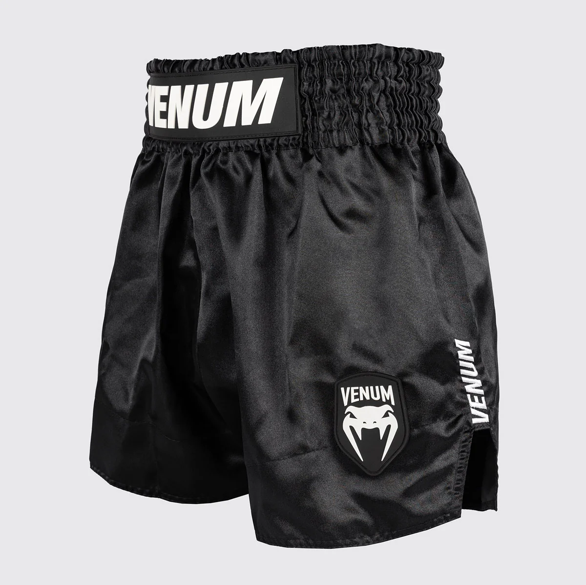Spodenki kick-thai Venum Classic Evo Czarny-biały  - Image 2