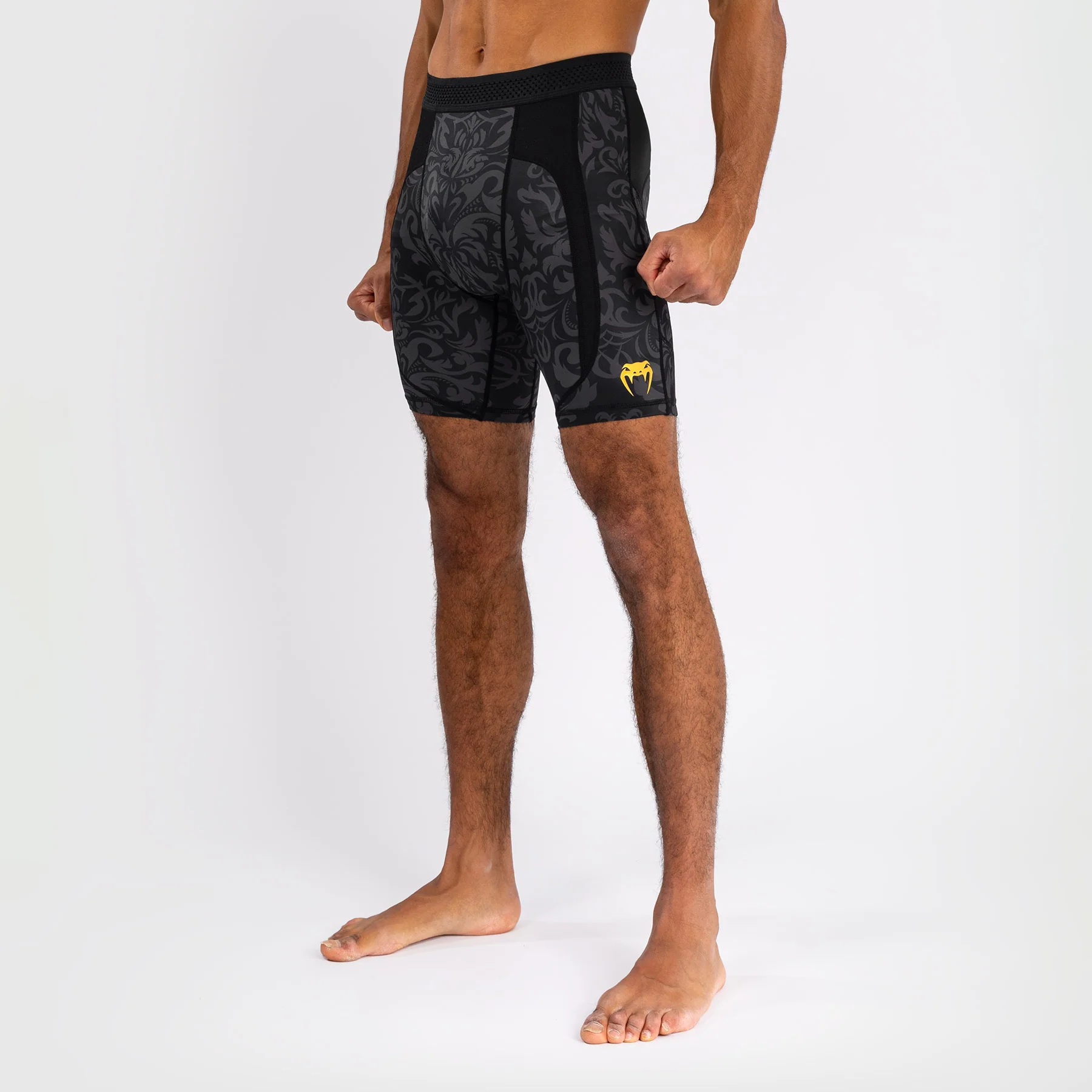 Spodenki kompresyjne Venum x Topuria Unmatched Czarny  - Image 3