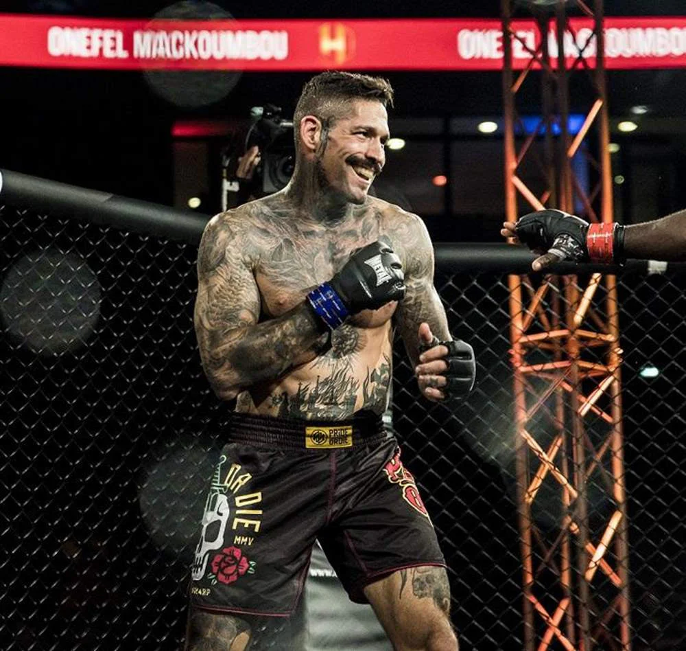 Spodenki MMA Pride or Die Bądź czujny  - Image 2