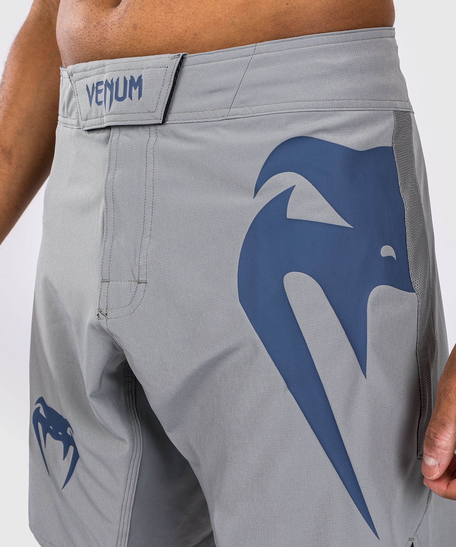 Spodenki MMA Venum Light 5.0  - Image 10