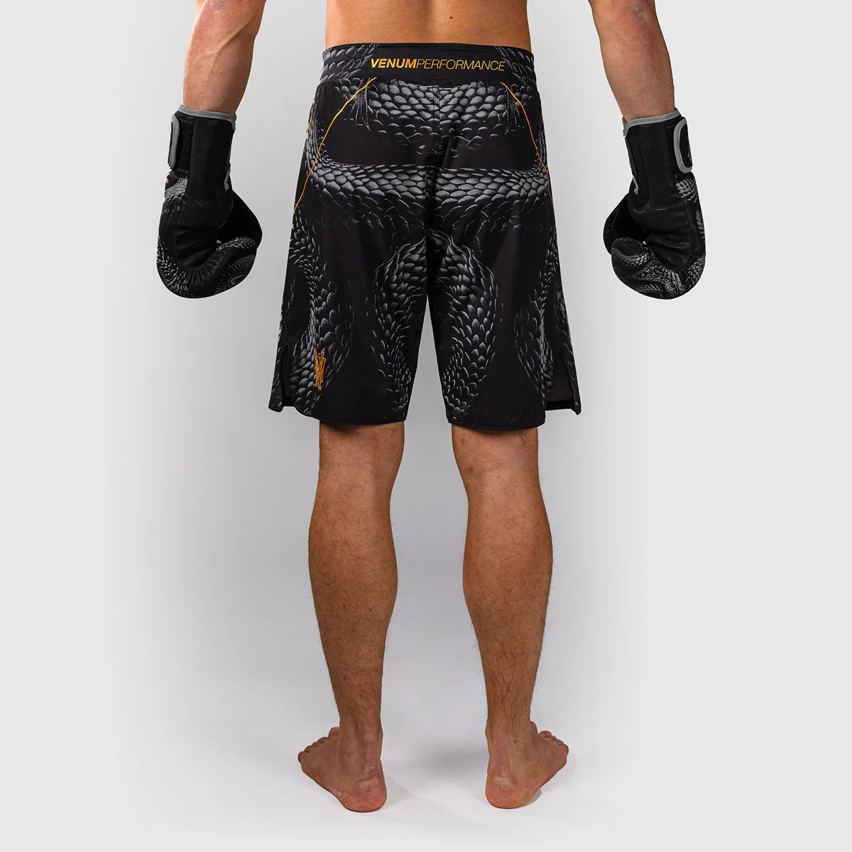 Spodenki MMA Venum Matupa Czarny-szary  - Image 3