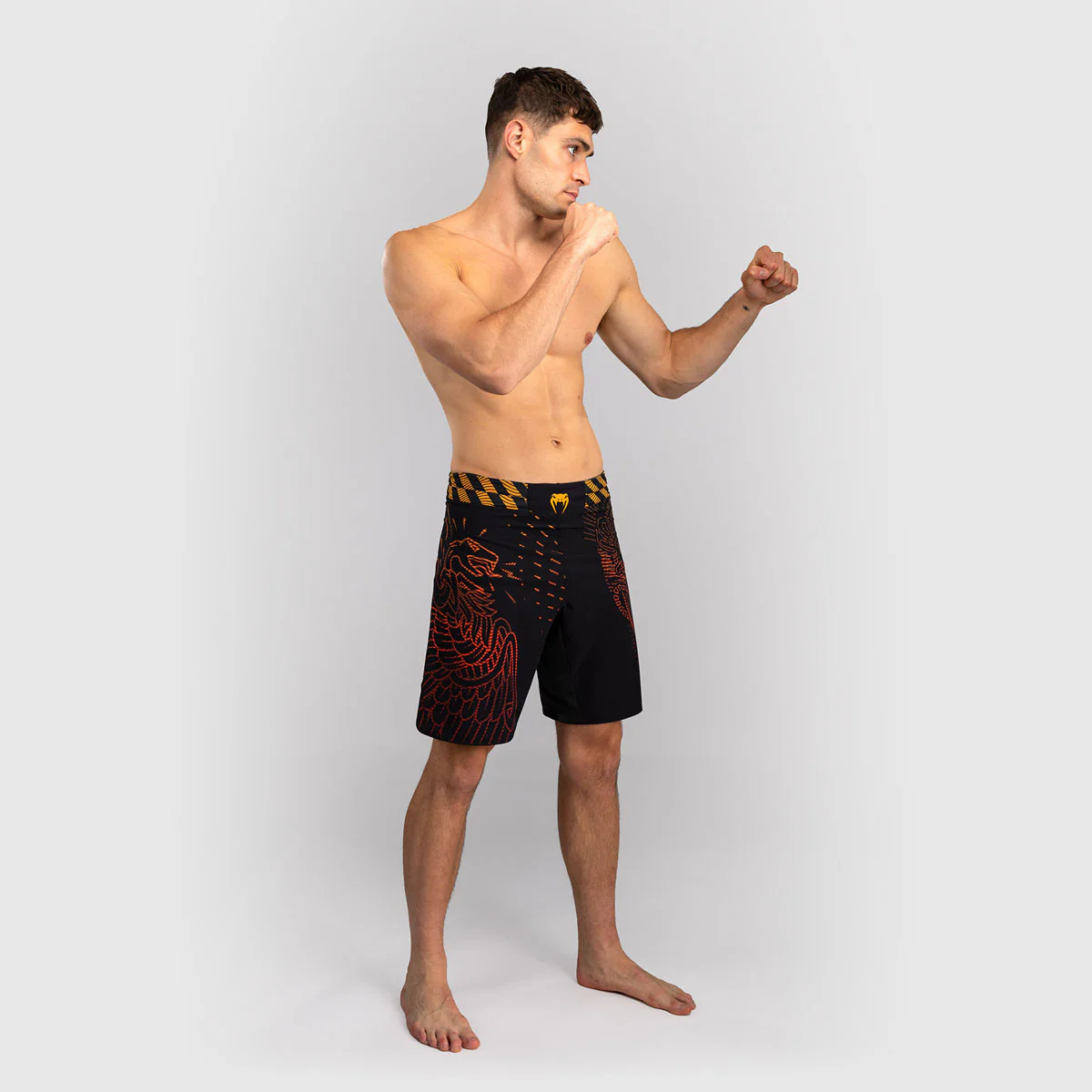 Spodenki MMA Venum Quetzal Fury Czarny-czerwony  - Image 4