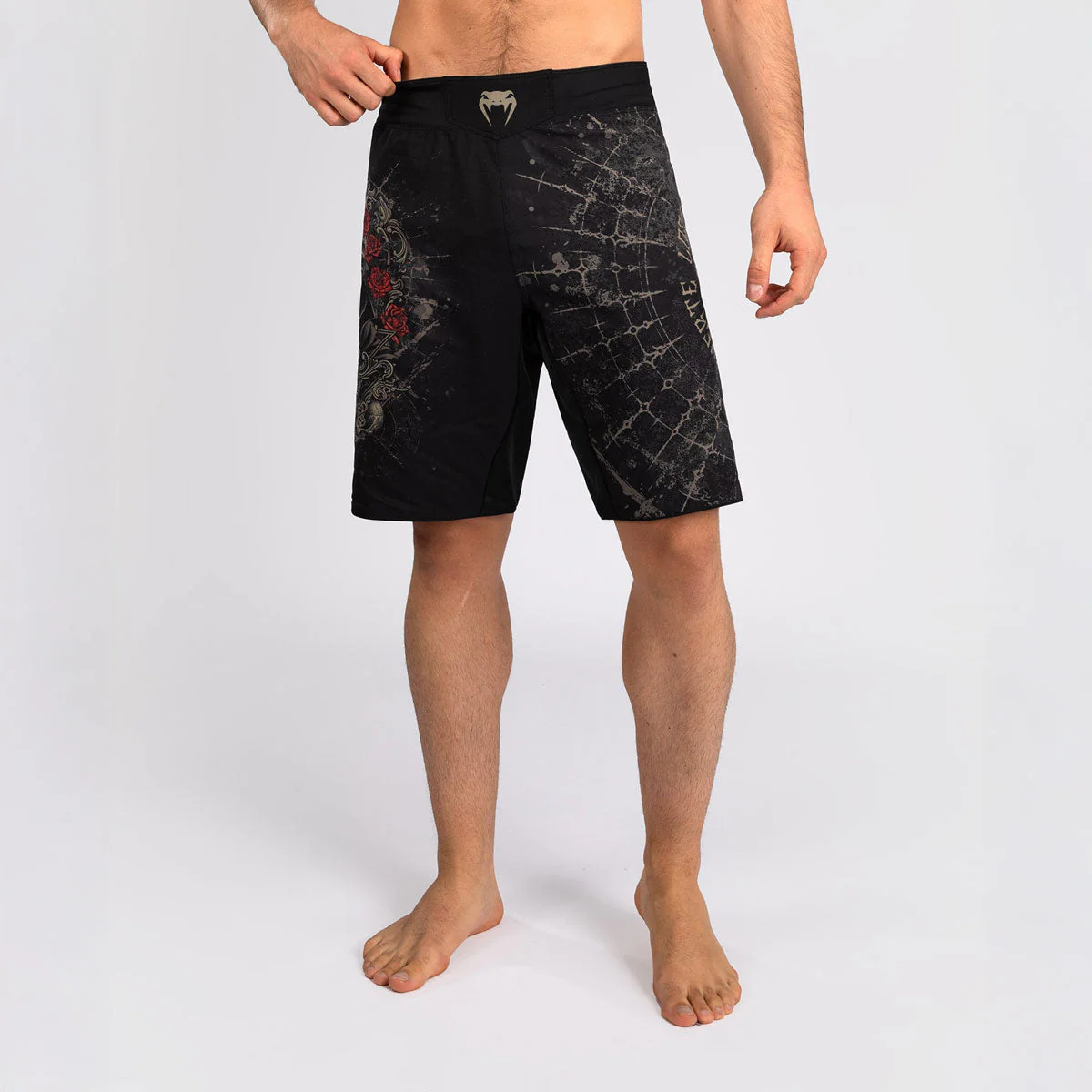 Spodenki MMA Venum Santa Muerte 5.0 Czarny-Złoty  - Image 5