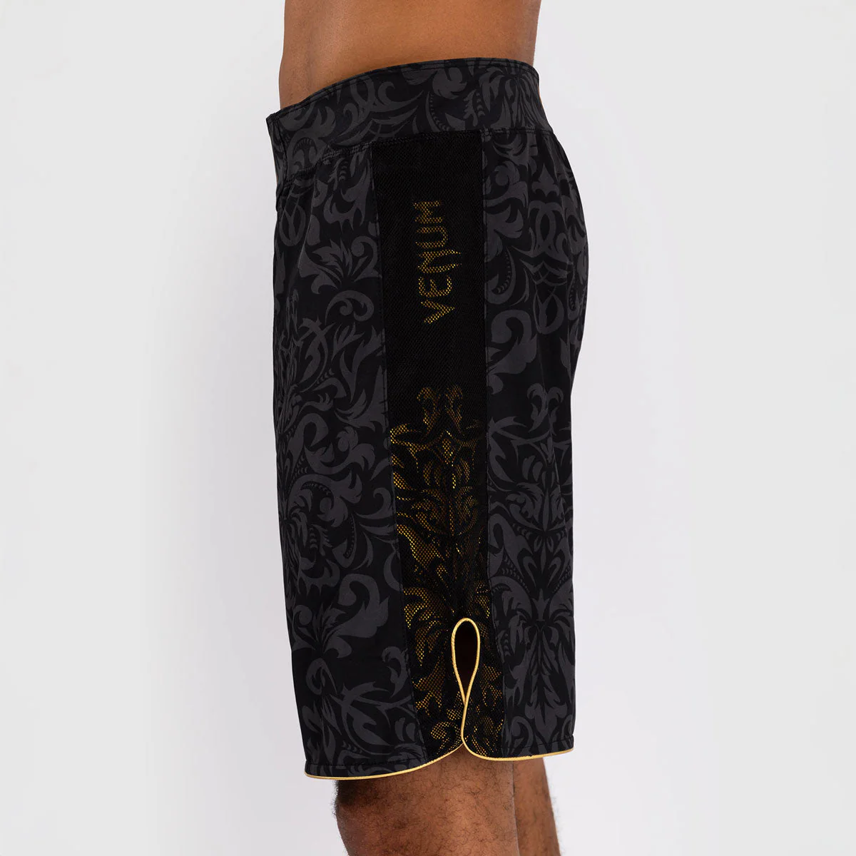 Spodenki MMA Venum x Ilia Topuria Unmatched  - Image 2