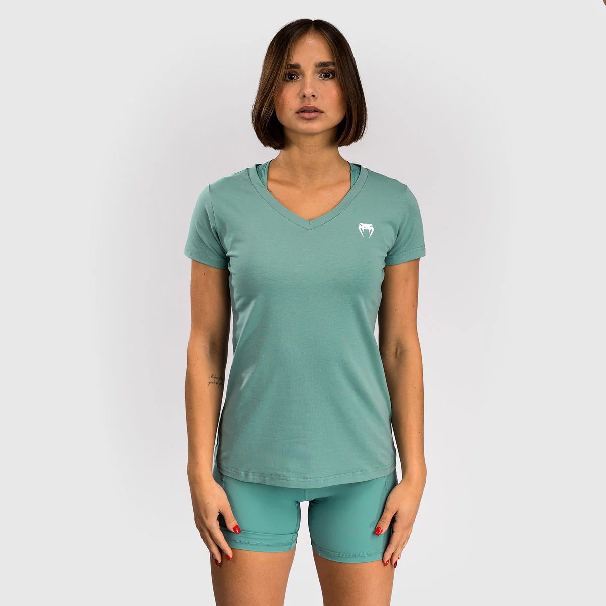 T-shirt Kobieta Venum Essential Zielona woda  - Image 2
