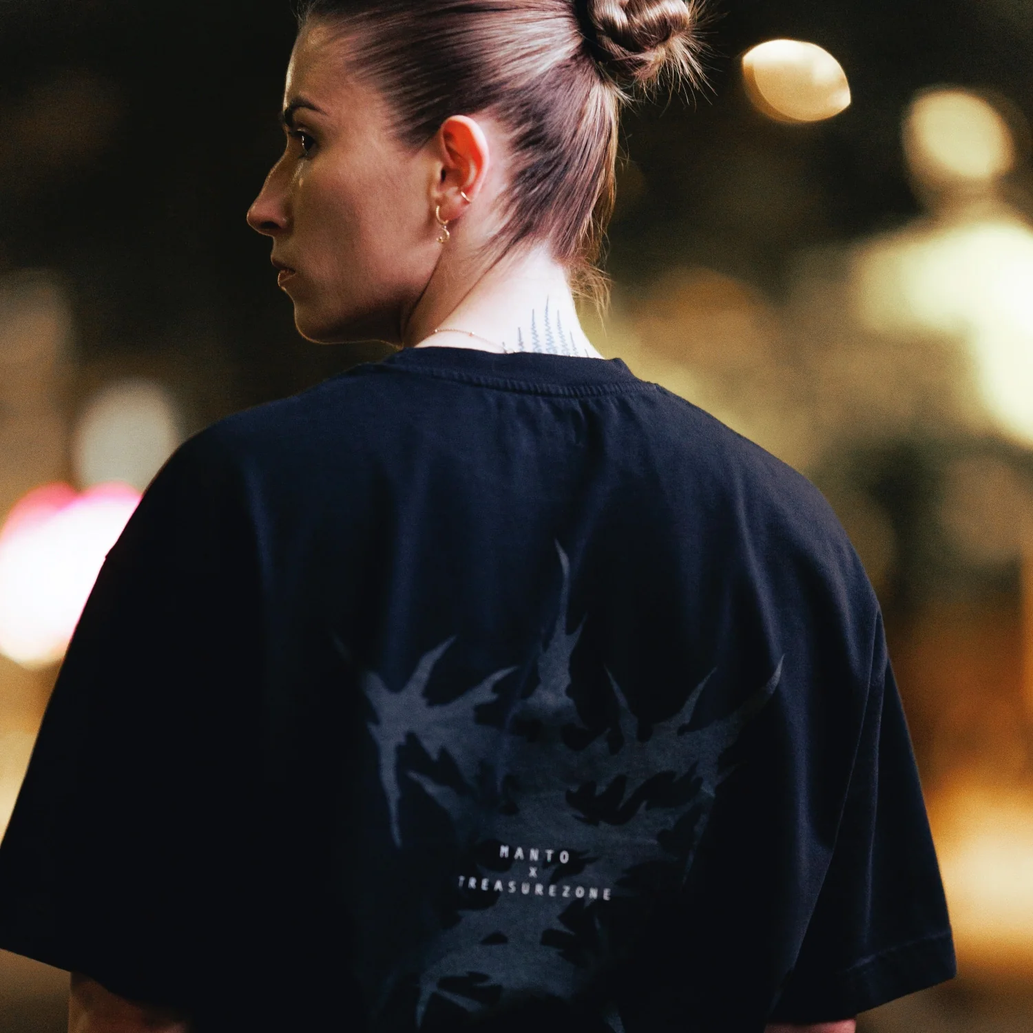 T-shirt oversize Manto Treasure Zone Czarna  - Image 8