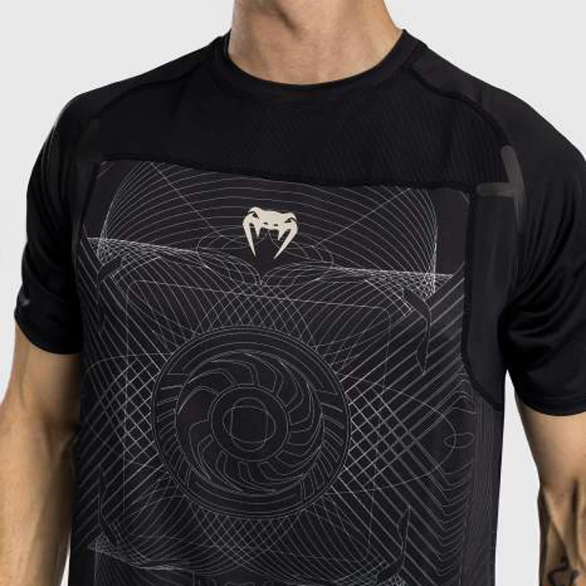 T-shirt Venum Air Dry Tech Czarny  - Image 5