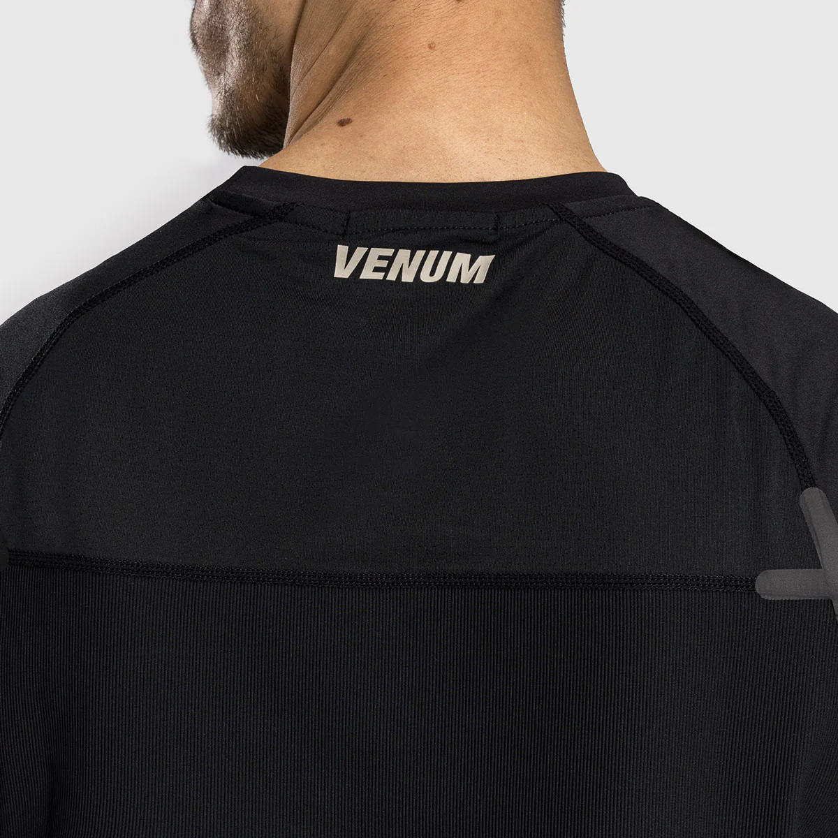 T-shirt Venum Air Dry Tech Czarny  - Image 7