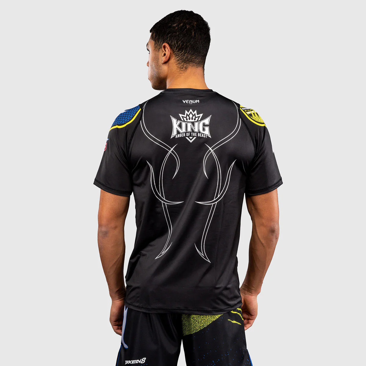 T-shirt Venum Dry Tech Tekken 8 King Czarny-żółty  - Image 4