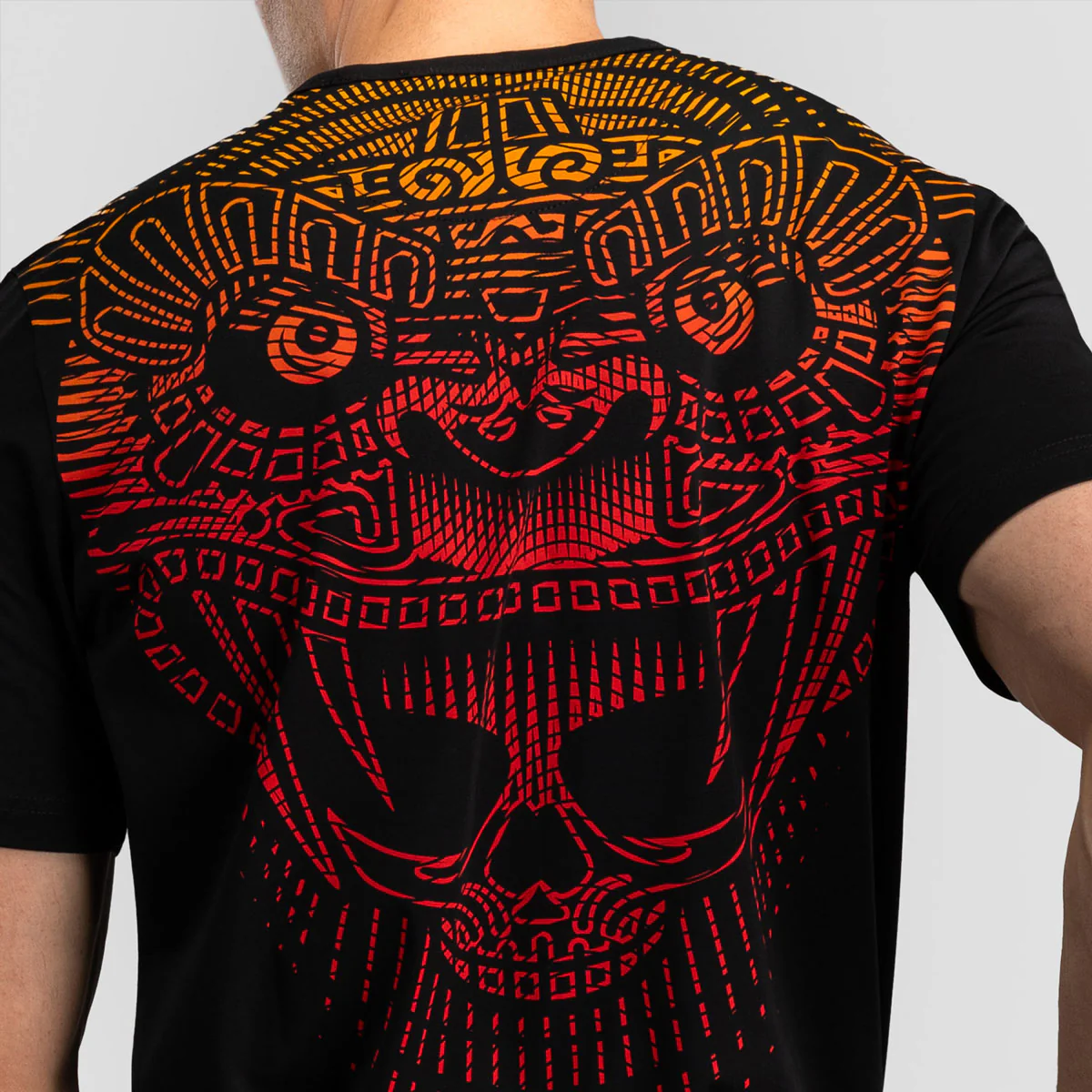 T-shirt Venum Quetzal Fury Czarny-czerwony  - Image 4