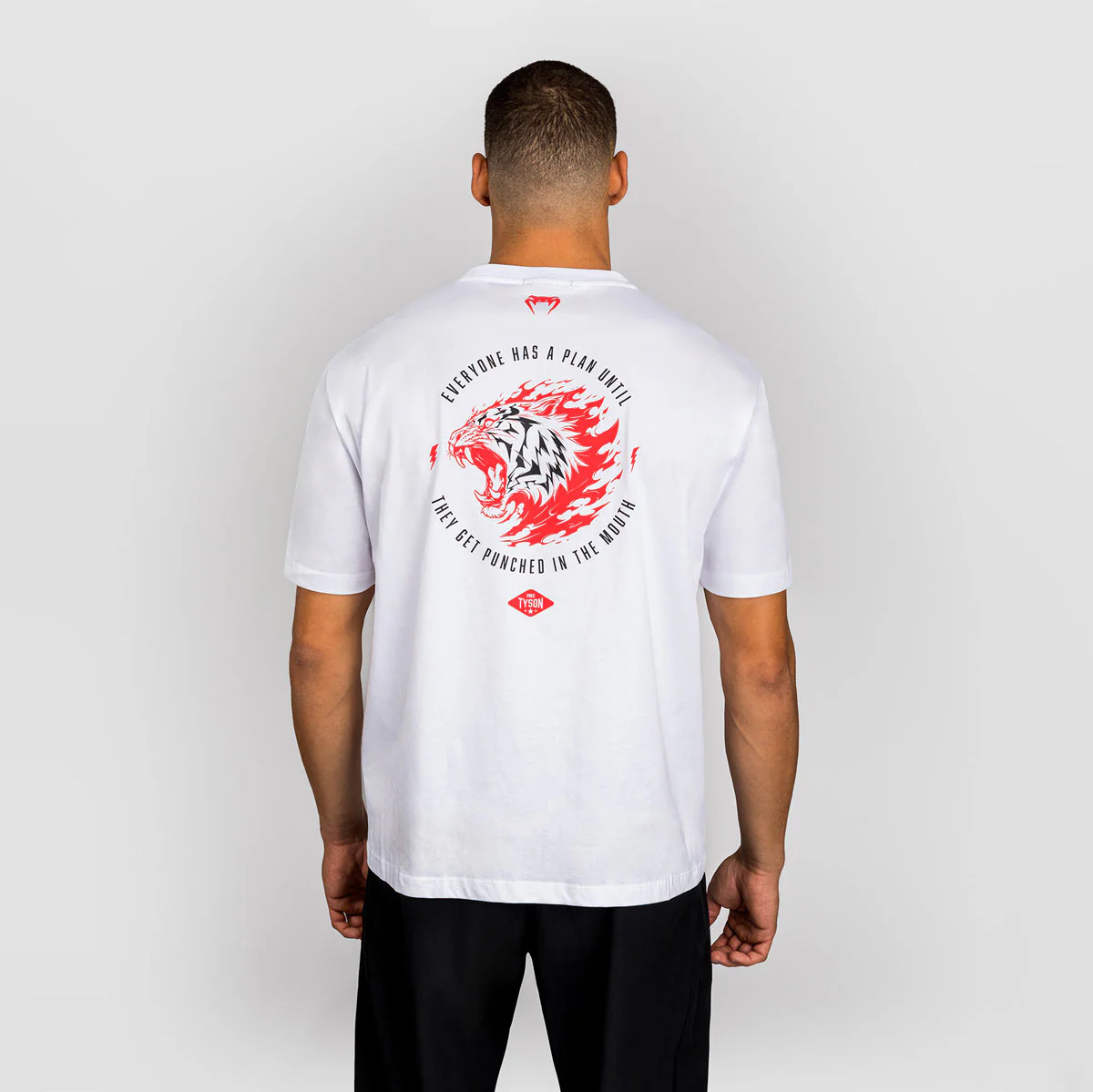 T-shirt Venum x Mike Tyson Tiger Biały  - Image 3