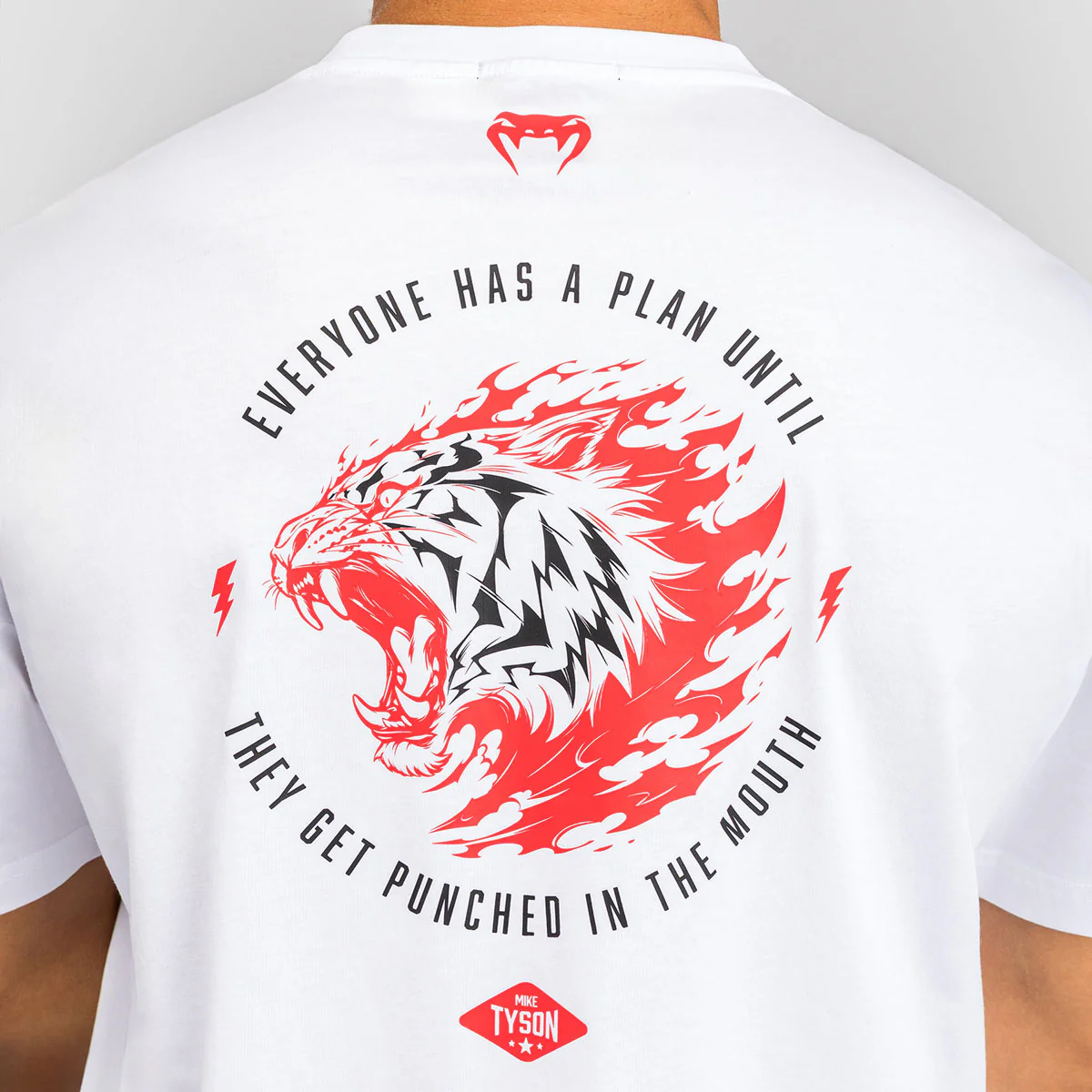 T-shirt Venum x Mike Tyson Tiger Biały  - Image 5