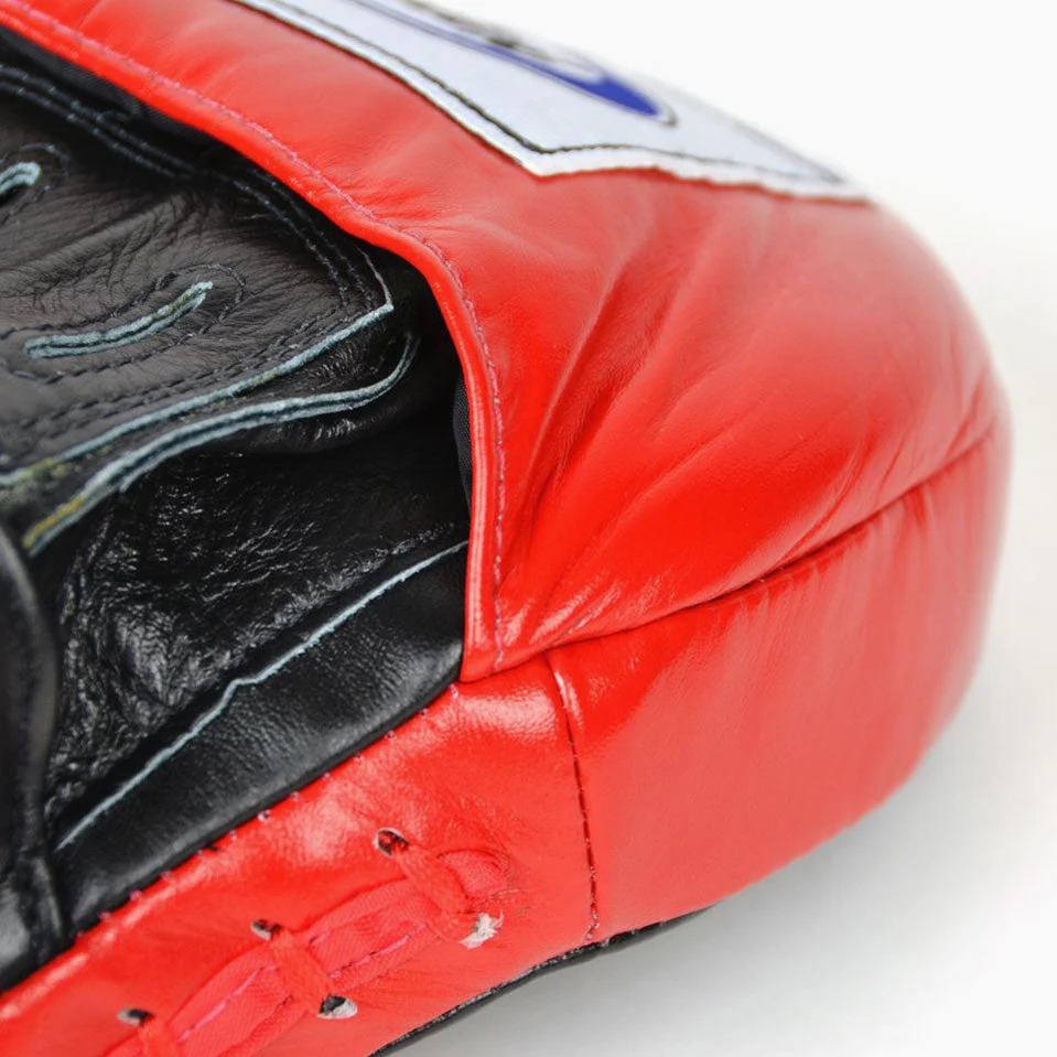 Tarcze Bokserskie Łapy Fairtex Ultimate Contoured FMV9 Czarny-czerwony - Image 4