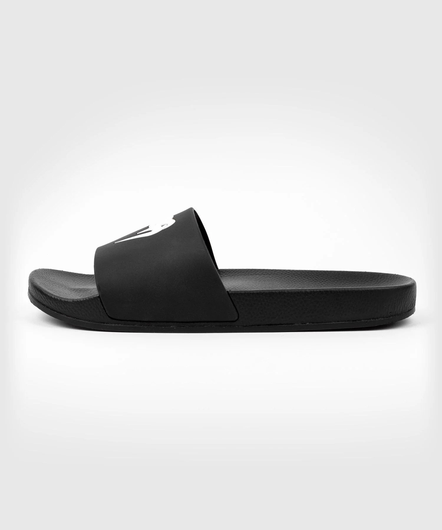 Kapcie Venum Classic Slides  - Image 3